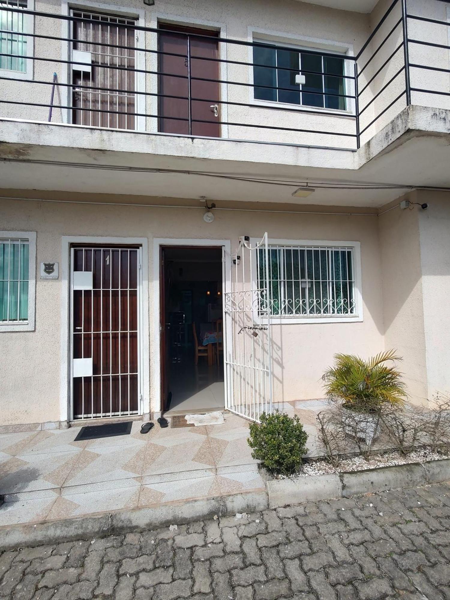 Alugo Apartamento Na Praia Cocanha Caraguatatuba Eksteriør bilde
